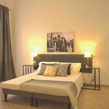 Ostia Holiday Domus In Laterano Рим Екстериор снимка