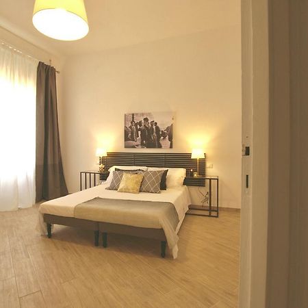 Ostia Holiday Domus In Laterano Рим Екстериор снимка