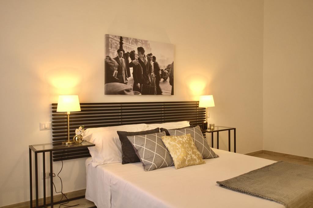 Ostia Holiday Domus In Laterano Рим Екстериор снимка
